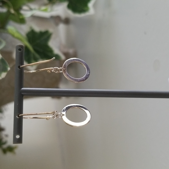 Dainty 925 silver earrings - Picture 3 of 4